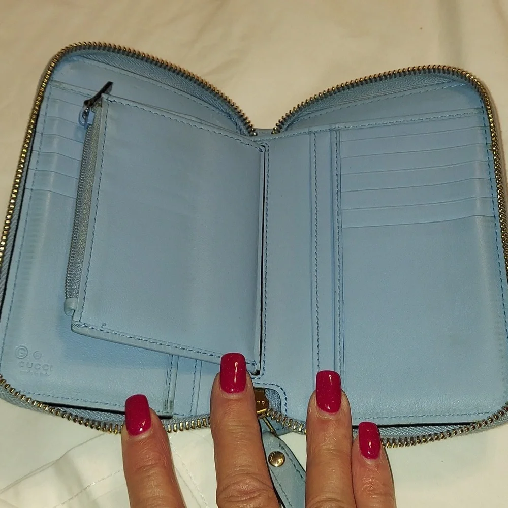 Authentic Gucci Micro Guccissima Small Zippy Wallet Organizer - Picture 8 of 10
